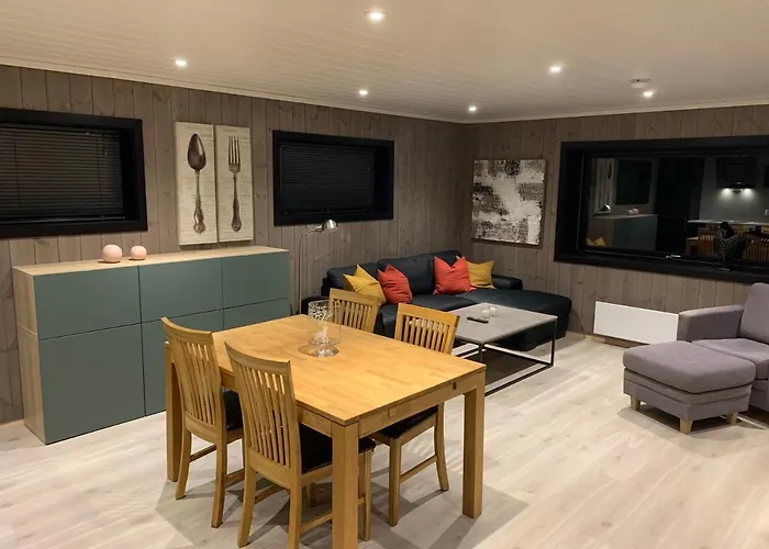 Lom Apartment
